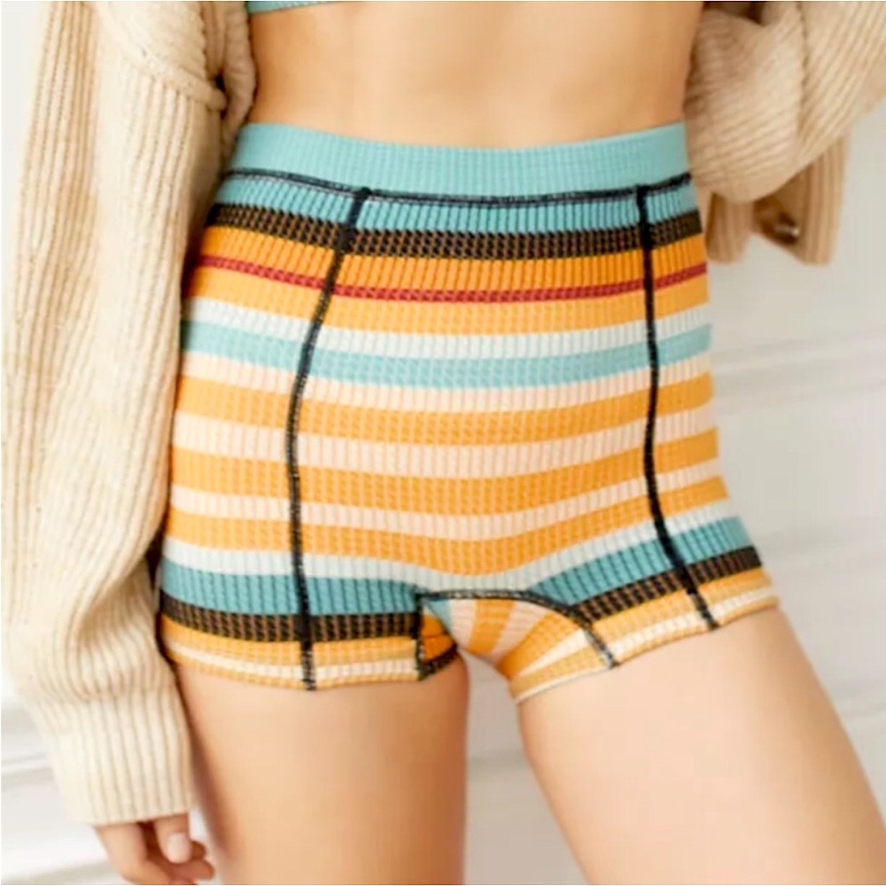 Out From Under Traverse Jacquard Shortie